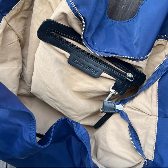 Ellington Lrg Nylon Tote - Picture 6 of 6